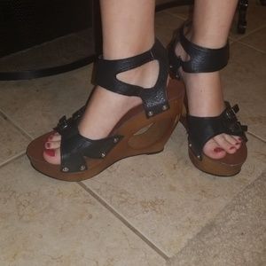 Black and Brown Wedge